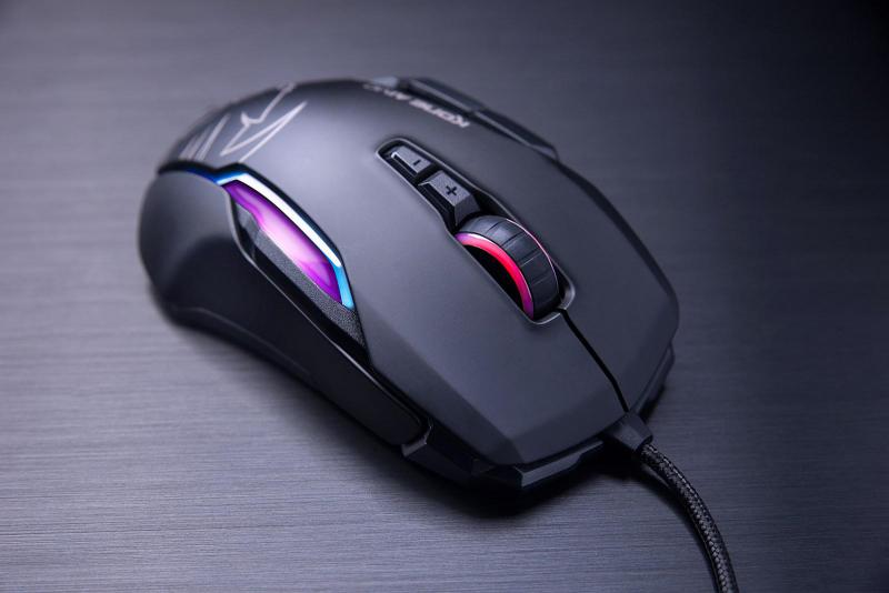 Roccat-Kone-Aimo-Seite.jpg