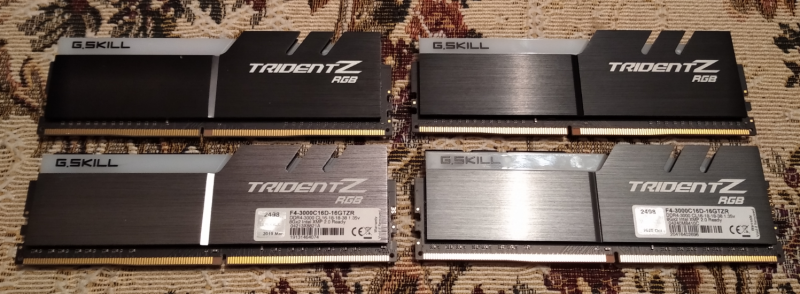 32GB TritentZ RGB 3000.png