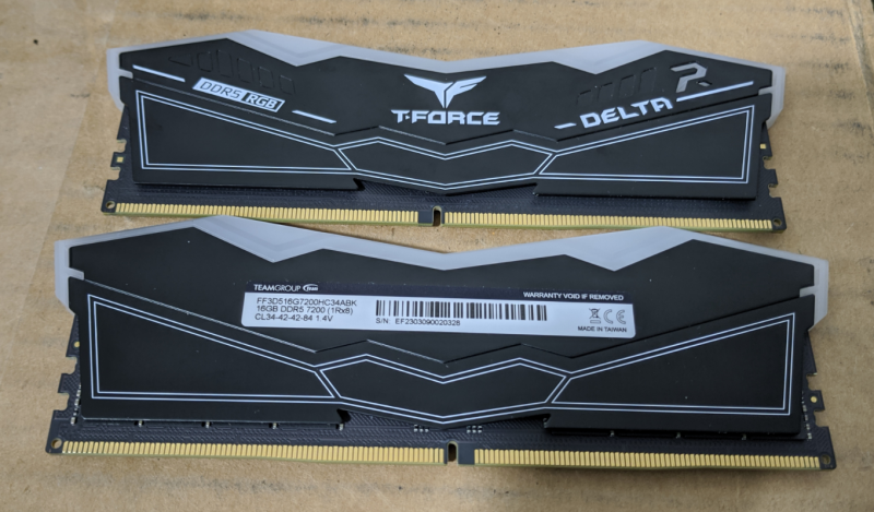 7200MHz 32GB T-Force Delta RGB.png