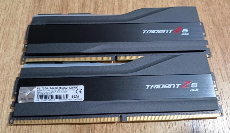 32GB 7200MHz TridentZ RGB.jpg