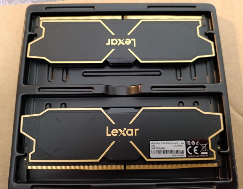 32gb Lexar 6000 2.jpg