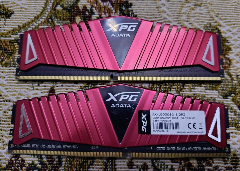 16gb 3000 adata xpg red.jpg