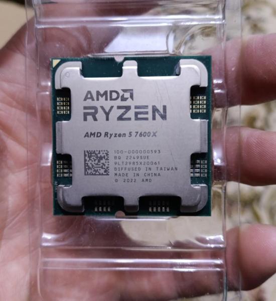 7600x.jpg